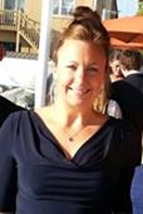 Loni Decelles